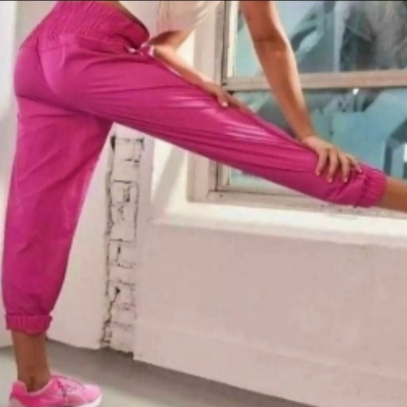 Free People Pants - NWT Free People Movement The Way Home Jogger  Size Medium